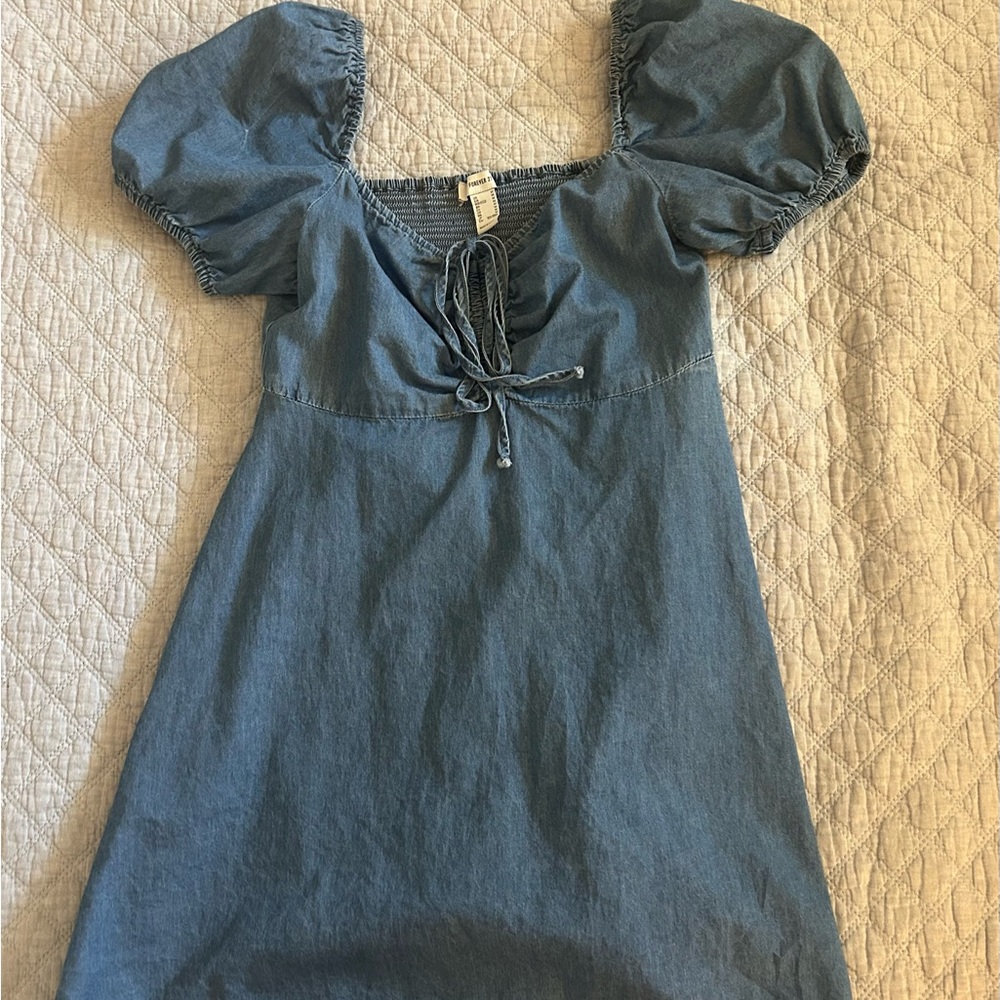 Forever 21 Blue Smocked Tie-Front Top